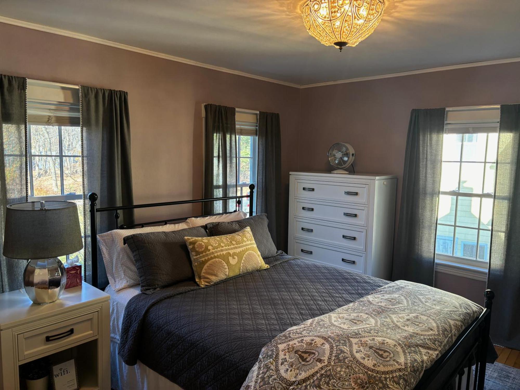 The Inn Crowd Bed And Breakfast Holden Eksteriør billede